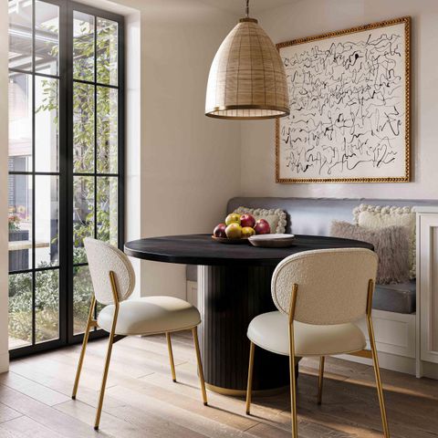 Designing with the Chelsea Oak Round Dining Table a Natural Touch